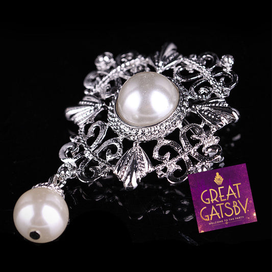 Great Gatsby Immersive Pearl Brooch